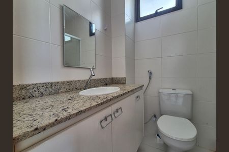 Casa de condomínio para alugar com 150m², 4 quartos e 3 vagas