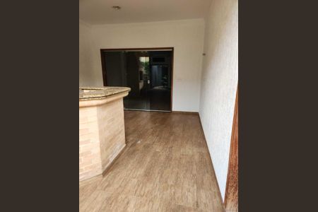 Casa para alugar com 220m², 4 quartos e 4 vagasChurrasqueira