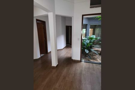 Casa para alugar com 220m², 4 quartos e 4 vagasÁrea externa