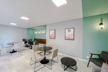 Apartamento para alugar com 38m², 2 quartos e 1 vagaÁrea comum - Salão de festas