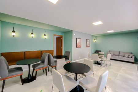 Apartamento para alugar com 38m², 2 quartos e 1 vagaÁrea comum - Salão de festas