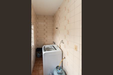Casa à venda com 580m², 2 quartos e 12 vagasCozinha e Área de Serviço