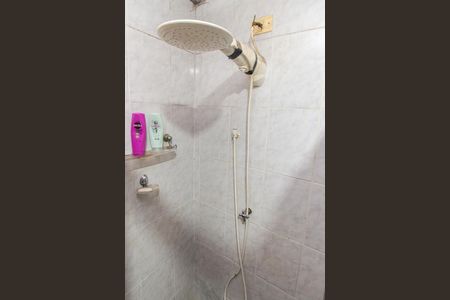 Casa à venda com 580m², 2 quartos e 12 vagasCasa 2 - Banheiro
