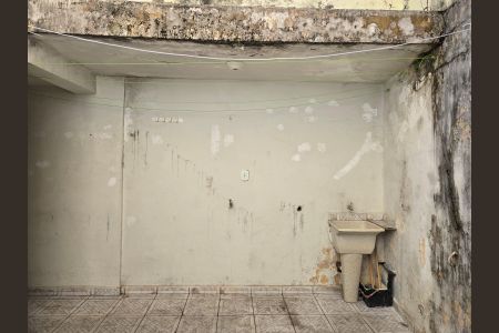 Casa para alugar com 84m², 2 quartos e 1 vagaÁrea de Serviço