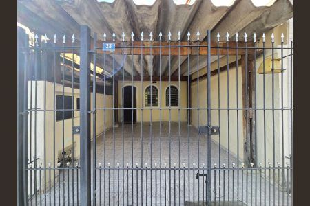 Casa para alugar com 84m², 2 quartos e 1 vagaFachada