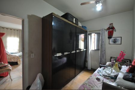Casa à venda com 400m², 8 quartos e 4 vagasQuarto 2