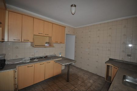 Casa à venda com 400m², 8 quartos e 4 vagasCozinha 2