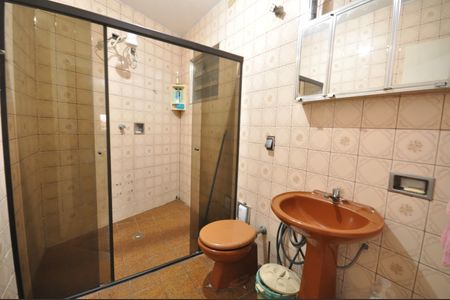 Casa à venda com 400m², 8 quartos e 4 vagasBanheiro 3