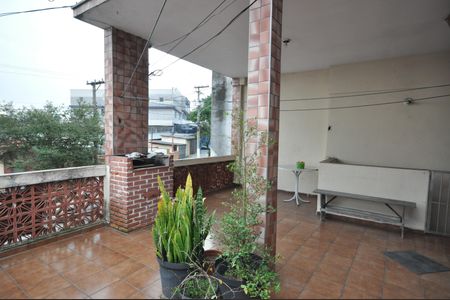 Casa à venda com 400m², 8 quartos e 4 vagasQuintal
