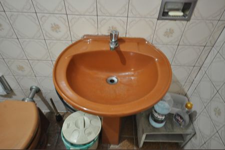 Casa à venda com 400m², 8 quartos e 4 vagasBanheiro 3