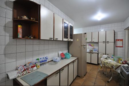 Casa à venda com 400m², 8 quartos e 4 vagasCozinha 3