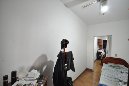 Casa à venda com 400m², 8 quartos e 4 vagasQuarto 6