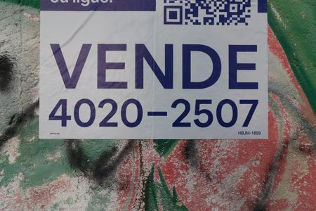 Casa à venda com 95m², 4 quartos e 1 vagaPlaquinha