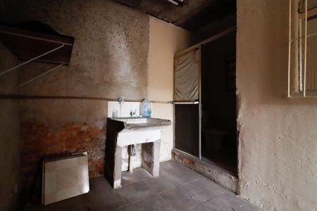 Casa à venda com 95m², 4 quartos e 1 vagaÁrea de Serviço