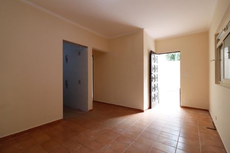 Sala de casa à venda com 4 quartos, 95m² em Jardim Santa Teresinha, São Paulo