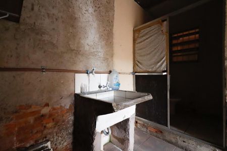 Casa à venda com 95m², 4 quartos e 1 vagaÁrea de Serviço