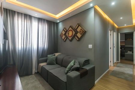 Sala de apartamento para alugar com 2 quartos, 48m² em Vila Monteiro, Poá