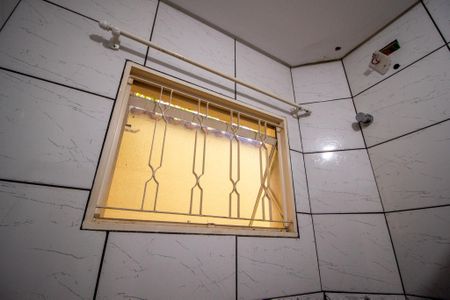 Casa para alugar com 190m², 3 quartos e 2 vagasBanheiro