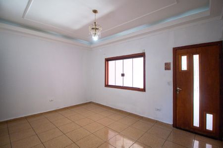 Casa para alugar com 190m², 3 quartos e 2 vagasSala