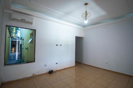 Casa para alugar com 190m², 3 quartos e 2 vagasSuíte
