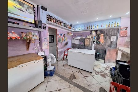 Casa para alugar com 180m², 3 quartos e 2 vagasBar