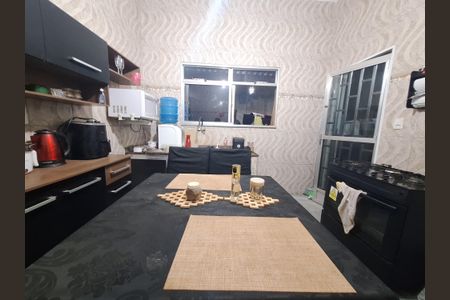 Casa para alugar com 180m², 3 quartos e 2 vagasCozinha