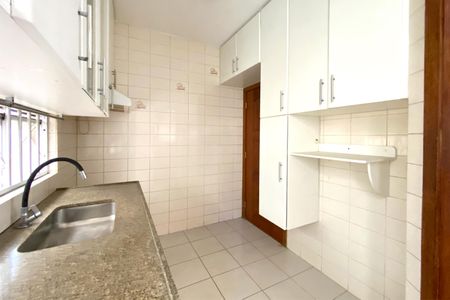 Apartamento à venda com 70m², 2 quartos e 1 vagaCozinha