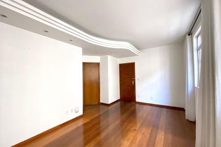 Apartamento à venda com 70m², 2 quartos e 1 vagaSala
