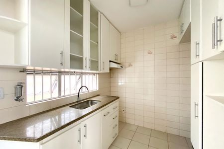 Apartamento à venda com 70m², 2 quartos e 1 vagaCozinha