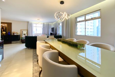 Apartamento à venda com 340m², 5 quartos e 3 vagasSala de Jantar