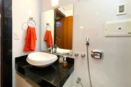 Apartamento à venda com 340m², 5 quartos e 3 vagasBanheiro