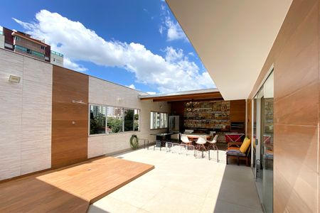 Apartamento à venda com 340m², 5 quartos e 3 vagasCobertura