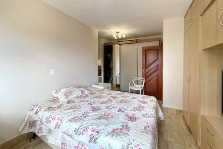 Apartamento à venda com 340m², 5 quartos e 3 vagasSuite 2