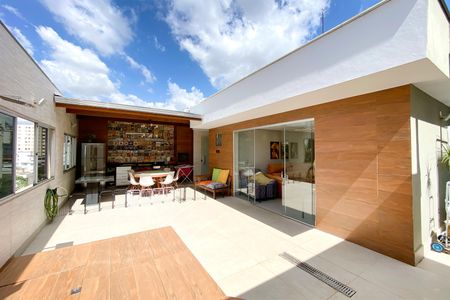 Apartamento à venda com 340m², 5 quartos e 3 vagasCobertura