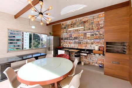 Apartamento à venda com 340m², 5 quartos e 3 vagasEspaço Gourmet