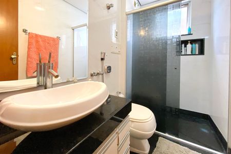 Apartamento à venda com 340m², 5 quartos e 3 vagasBanheiro