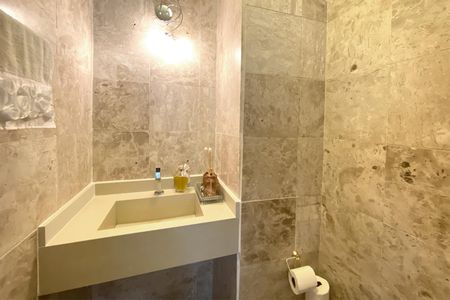 Apartamento à venda com 340m², 5 quartos e 3 vagasLavabo da Sala