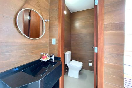 Apartamento à venda com 340m², 5 quartos e 3 vagasLavabo da Cobertura