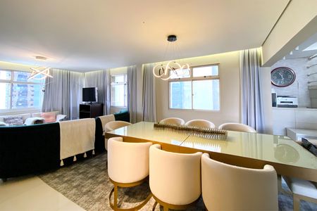 Apartamento à venda com 340m², 5 quartos e 3 vagasSala de Jantar