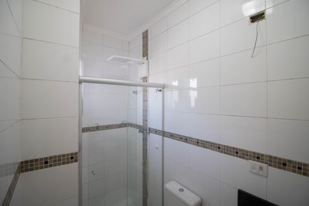 Casa à venda com 140m², 3 quartos e 4 vagasBANHEIRO DA SUÍTE 1