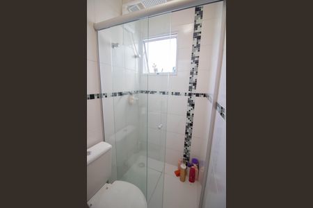 Casa à venda com 140m², 3 quartos e 4 vagasBANHEIRO DA SUÍTE 3