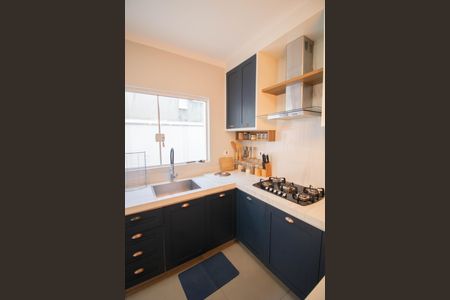 Casa à venda com 140m², 3 quartos e 4 vagasCOZINHA