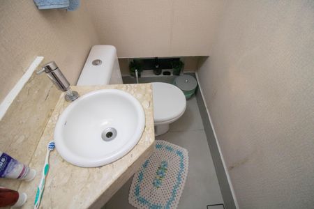 Casa à venda com 140m², 3 quartos e 4 vagasLAVABO