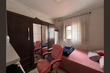 Quarto  de casa de condomínio à venda com 3 quartos, 140m² em Vila Paulistana, São Paulo