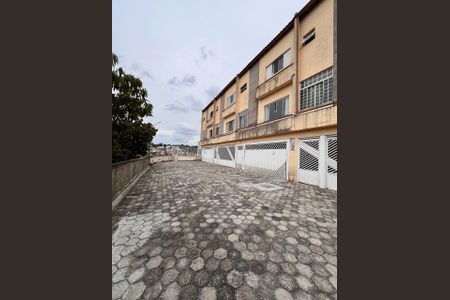 Casa de condomínio à venda com 140m², 3 quartos e 2 vagasÁrea externa