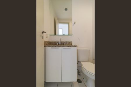 Apartamento para alugar com 65m², 2 quartos e 1 vaga Apartamento para alugar com 65m², 2 quartos e 1 vagaBanheiro 2