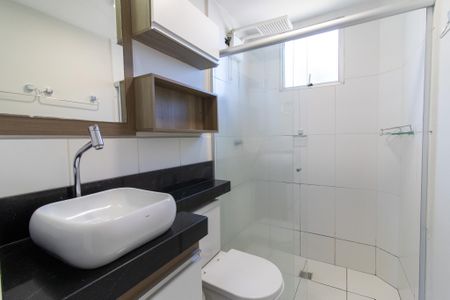 Casa de condomínio à venda com 206m², 4 quartos e 2 vagasBanheiro da Suíte