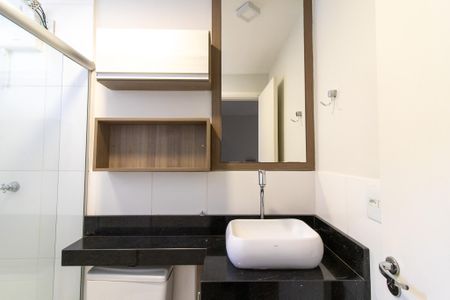 Casa de condomínio à venda com 206m², 4 quartos e 2 vagasBanheiro