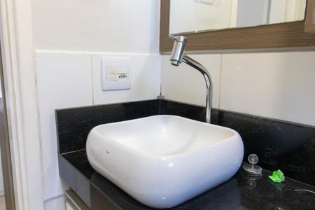 Casa de condomínio à venda com 206m², 4 quartos e 2 vagasBanheiro da Suíte