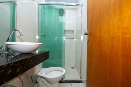 Apartamento para alugar com 60m², 2 quartos e 1 vagaBANHEIRO1